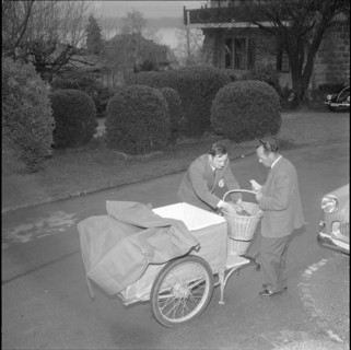 Bred for widows at Easter, La Tour-de-Peilz, 1959