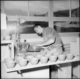 Bodmer & Co pottery, earthenware Zurich 1955