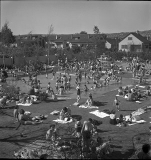 Letzigraben public swimming baths, Zurich 1949