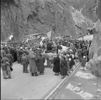 Schollenen ravine, formal opening of the new built bridge, 1956
