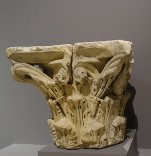 Capital of a Corinthian column