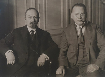 Portrait of members of the Soviet delegation on the way to the Genoa Conference