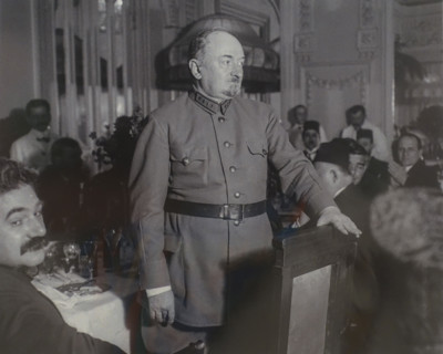 Chicherin at a banquet