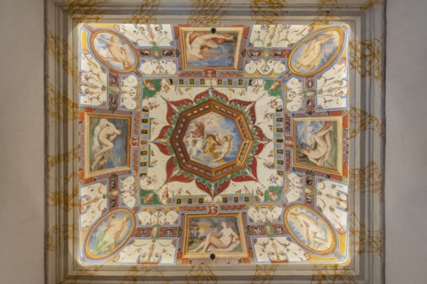 Castiglione del Lago, Italy, Umbria, province of Perugia, Lake Trasimeno, town center, Palazzo della Corgna, Hall of Phaeton