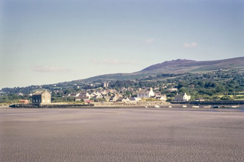 Parrog across River Nevern.