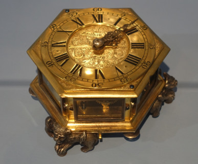 Ship clock from the collection of count A.N. Tolstoy.