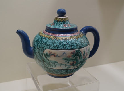 Teapot with landscapes.
