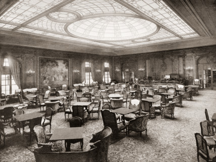 Cunard Line promotional brochure for the 'Berengaria' circa 1930. The solarium lounge.