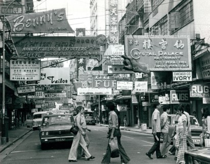 Busy shopping area near Nathan Street in Kowloon, Hong Kong