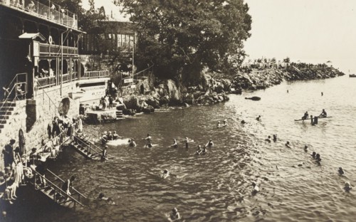Jugoslavia, Croatia, Abbazia, beach resort Bagno Angiolina,  1920 circa