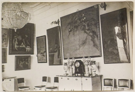 Oriental painting in the Old Painting Hall of Sergei Shchukin's mansion