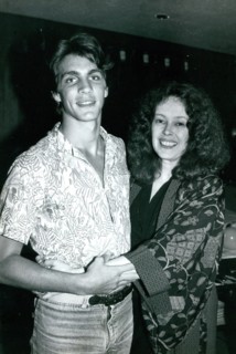 Eric Roberts and Sandy Dennis