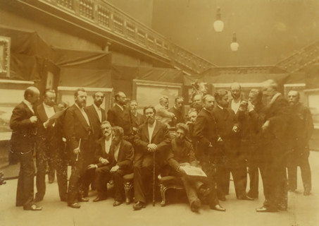 Members of the 22nd exhibition of the Society for Travelling Art Exhibitions