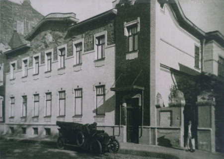Monighetti House in Degtyarny Lane