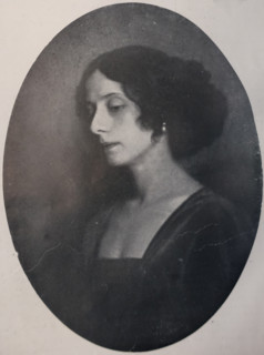 Portrait of the ballerina Anna Pavlovna Pavlova (1881-1931)