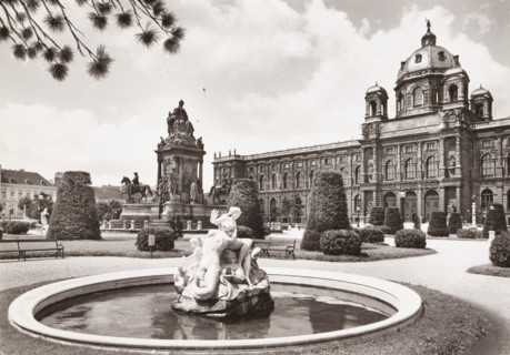 Austria, Vienna, Maria Theresien Platz, Kunsthistorische Museum