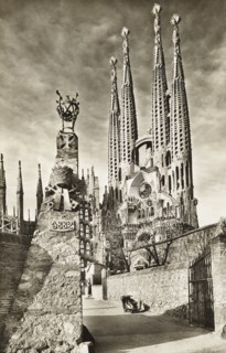 View of the facade of the Sagrada Familia