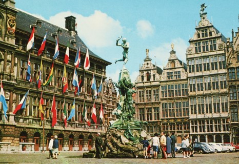 Antwerp: Grand Place Brabo