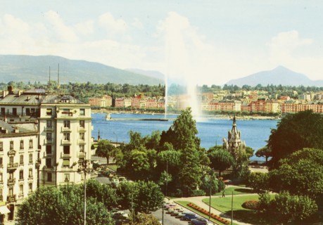 Switzerland, Geneva, Alps Square and The Water Spout