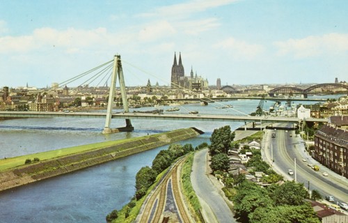 Germany, Koln, Lombardsbrucke, bridge and the city