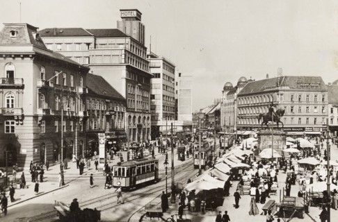 Croatia, animated view of Jelacic Square in Zagreb