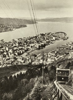 Bergen Floibanen, Cabel Car, Mount Floyen