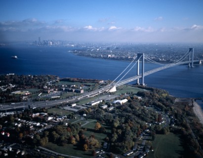 USA, New York, New York City, Verrazano Bridge over the River Hudson between Staten Island and the