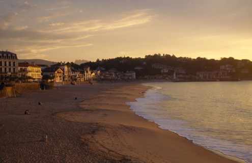 FRANCE, Aquitaine , Pyrenees Atlantique , St Jean De Luz main beach at sunset