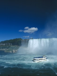 CANADA, Ontario  , Niagara Falls, The Horseshoe Falls waterfall and Maid of the Mist