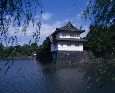 JAPAN, Honshu, Tokyo, Imperial Palace seen across water