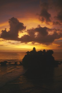INDONESIA, Bali, Tanah Lot, The island temple at sunset