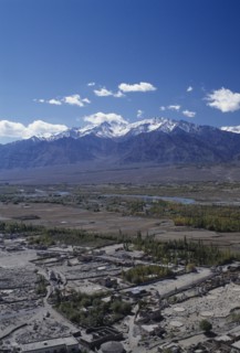 INDIA, Ladakh, Leh Valley , General view over the valley and River Indus with scattered buildings