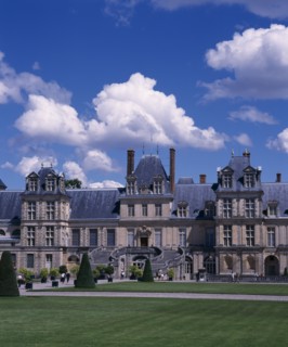 FRANCE, Ile de France , Fontainebleau, Chateau facade