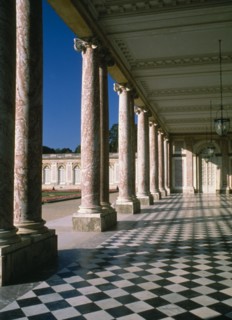 FRANCE, Ile de France, Paris, Versailles.  Columns round open courtyard of the Grand Trianon