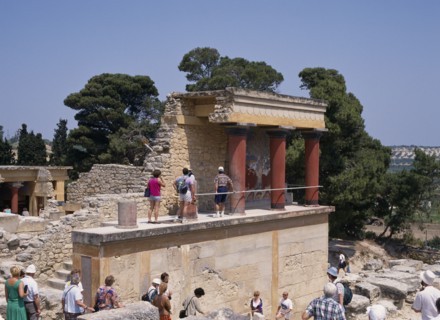 GREECE, Crete, Knossos Palace ruins with tourists