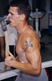 10001944 SPORT Athletics Health Man running on treadmill for VO2 max endurance testing
