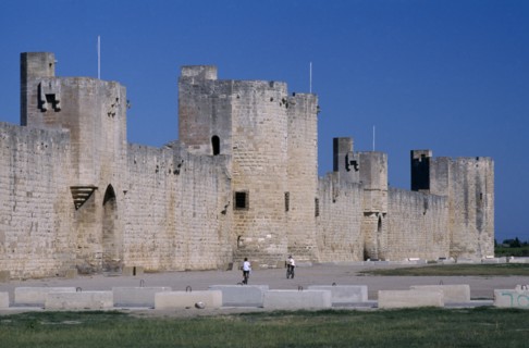 FRANCE, Languedoc Roussillon, Aigues Mortes, "13th Century Fortress, Ramparts "