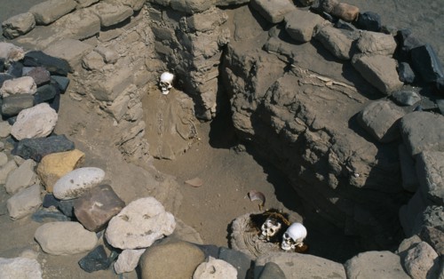 PERU, Ica Administrative Division, Nazca,  Nazca cemetery and mummified remains.