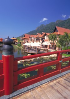 MALAYSIA, Kedah, Langkawi, Oriental Village shopping complex at Burau Bay set around an artificial