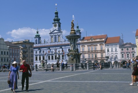 CZECH REPUBLIC, South Bohemia, Ceske Budejovice, "Town Square with Samson fountain and Town Hall
