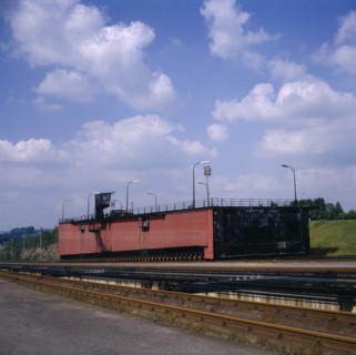 BELGIUM, Hainaut, Ronquieres, Inclined plane barge lift on Brussels to Charleroi Canal  13000 ton