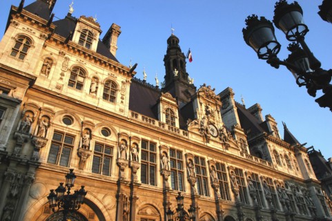 FRANCE, Ile de France, Paris, Angled view looking up at the facade of the Hotel de Ville seen in