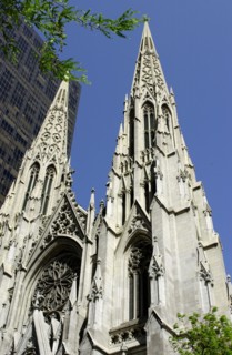 USA, New York State, New York City, Saint Patricks Cathedral on 5th Avenue