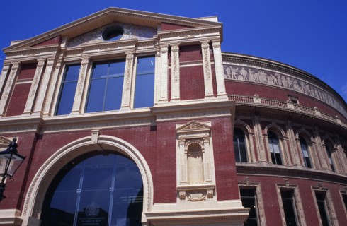 20059182 ENGLAND  London Kensington. The Royal Albert Hall. Exterior view of the South Porch entrance.