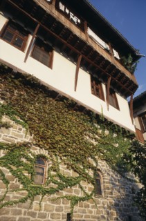 BULGARIA, Veliko Tarnovo, Old town house