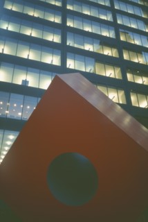 USA, New York, Manhattan, Isamu Noguchis Cube sculpture outside Marine Midland Bank Building on