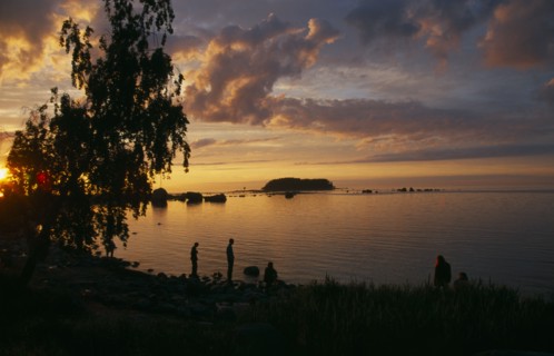 ESTONIA, Lahemaa National Park, View of the sunset on the longest day