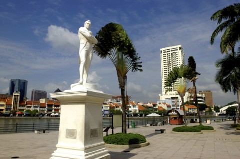 SINGAPORE, General, Riverside white stone statue with city architecture beyond
