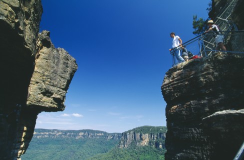 AUSTRALIA, New South Wales, Blue Mountains, View looking up through gap between the Three Sisters
