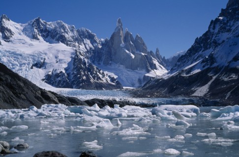 ARGENTINA, Patagonia, Santa Cruz, "Parque Nacional Los Glaciares, Cerro y Laguna Torre"